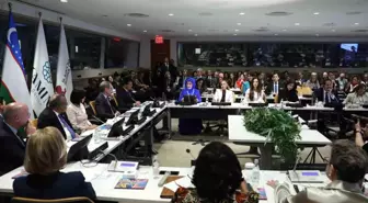Emine Erdoğan: 'Dünya, tüm savaş bölgelerindeki çocuklara insan onuruna yaraşır bir hayat borçludur'