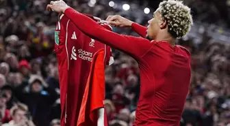 Formasını çıkarıp kırmızı görmüştü, Liverpool, Ekitike'ye cezayı kesti