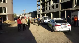 Malatya'da İnşaat Göçüğünde Bir İşçi Yaralandı