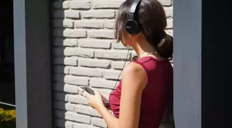 Dijital Uyuşturucular Gençleri Bağımlılığa Sürüklüyor
