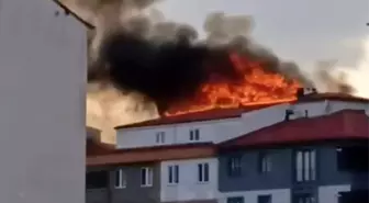 Kapaklı'da Çatı Katında Yangın: İtfaiye Ekipleri Müdahale Ediyor