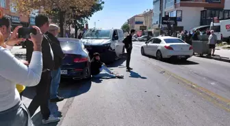 Ankara'da Kafa Kafaya Kaza: İki Sürücü Yaralandı