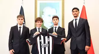 Beşiktaş'ta 4 imza birden