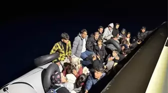 Dikili Açıklarında 36 Düzensiz Göçmen Yakalandı