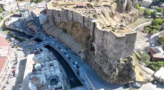 Bitlis Kalesi'nde 16. Yüzyıla Ait Anahtar ve Önemli Bulgular Bulundu