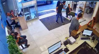 İstanbul'da Yemek Zehirlenmesi: 2 Kardeş Hayatını Kaybetti