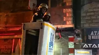 Erzurum'da İş Merkezinde Havalandırma Kaynağından Yangın