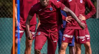 Trabzonspor, Fatih Karagümrük maçı için İstanbul'a hareket etti