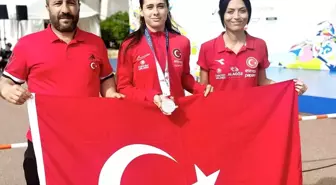 Aysel Önder Dünya Rekoru Kırdı, Bakan Bak'tan Tebrik Mesajı