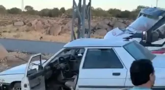 Şanlıurfa'da Otomobil ile Kamyonet Çarpıştı: 2 Yaralı