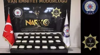 Van'da Uyuşturucu Operasyonu: 28 Kilo Metamfetamin Ele Geçirildi