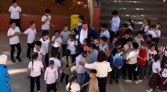 Eski Öğrenci, Mezun Olduğu Okulun Müdürü Oldu