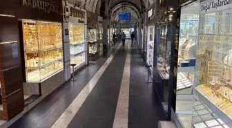 Diyarbakır Kuyumcular Çarşısında Durgunluk: Altın Fiyatları Esnafı Olumsuz Etkiledi