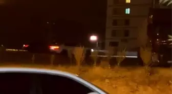 Elazığ'da Drift Yapan Otomobilin Tehlikeli Anları Kamereye Yansıdı