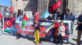 Erzurum'da Sağlıkçılardan Gazze'ye Destek Yürüyüşü