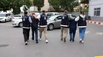 Kocaeli'de Uyuşturucu Suçlusu Düzensiz Göçmen ve 2 Kaçakçı Tutuklandı