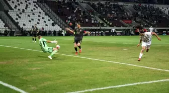 Elazığspor, Batman Petrolspor'a 2-1 Yenildi