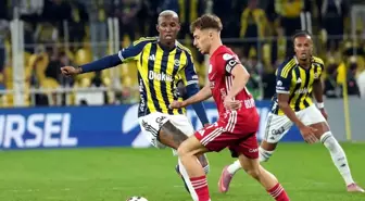Trendyol Süper Lig: Fenerbahçe: 0 Antalyaspor: 0 (Maç devam ediyor)