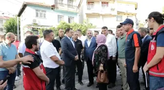 Simav'da 5.4 Büyüklüğünde Deprem: Vali Işın İncelemelerde Bulundu