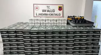 Van'da 1 Milyon TL Değerinde Kaçak Ayakkabı Ele Geçirildi