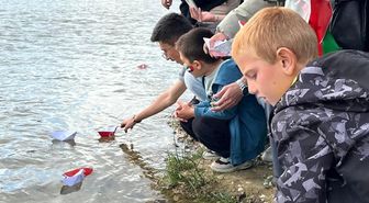 Bayburt'ta Miniklerden Filistin'e Destek: Kağıt Gemiler Çoruh Nehri'nde