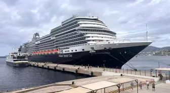 Bodrum'a İlk Kez Gelen 'Nieuw Statendam' Yolcu Gemisi 2.592 Yolcu Getirdi
