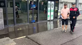 Kocaeli'de Hırsızlık Suçundan Aranan Şahıs Yakalandı
