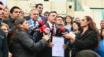 İstanbul-Özgür Çelik, Sarıyer İlçe Seçim Kurulu önünde konuştu / Metin eklendi