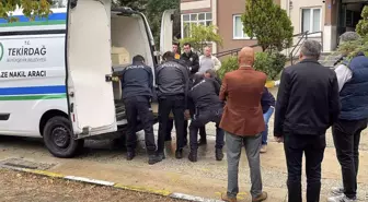 Kapaklı'da Yangın Merdiveninde Gizemli Ölüm