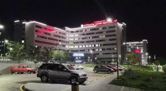 Kütahya'da Düğün Yemeğinden Zehirlenme Şüphesi: 21 Kişi Hastaneye Kaldırıldı