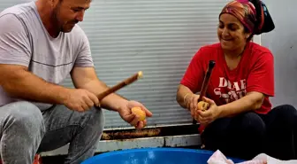 Samandağ'da Nar Ekşisi Geleneği Devam Ediyor