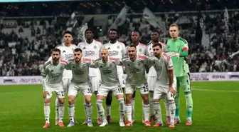 Beşiktaş, Kocaelispor Maçına 4 Değişiklikle Çıktı