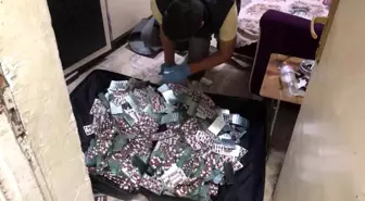 Adana'da Uyuşturucu Operasyonu: 10 Bin 386 Hap Ele Geçirildi