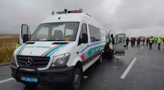 Aksaray'daki Trafik Kazasında 3 Kişi Hayatını Kaybetti, 3 Yaralı