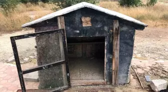 Eskişehir'de Cinayetin Ardından Kuş Kafesi Boş Kaldı