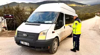 Eğirdir'de Trafik Denetimlerinde İşçi Servislerine Ceza