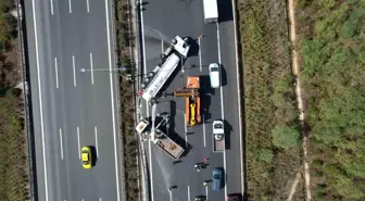 Beykoz'da Taksi ile Tır Çarpıştı: Trafik Kilitlendi
