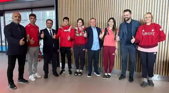 Para Atletizm Milli Takımı Yurda Döndü