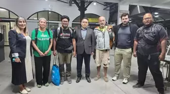Marmaris'te Gazze İçin Yola Çıkan Aktivistlere Yardım