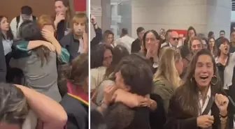 Ayşe Barım'ın yakınları 8 ay sonra gelen özgürlüğe böyle sevindi