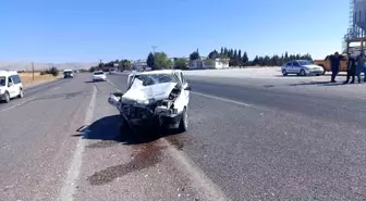 Adıyaman'da Trafik Kazası: 4 Yaralı