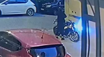 Beylikdüzü'nde öldürülen 27 yaşındaki gencin katil zanlısı kapı önünde beklemiş