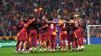 Galatasaray, Liverpool'u 1-0 Mağlup Ederek Tarih Yazdı