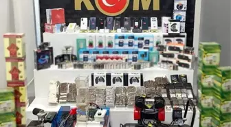 Isparta'da Kaçakçılık Operasyonu: Çok Sayıda Kaçak Ürün Ele Geçirildi