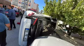 Isparta'da Otomobil ve Motosiklet Kazası: 5 Yaralı