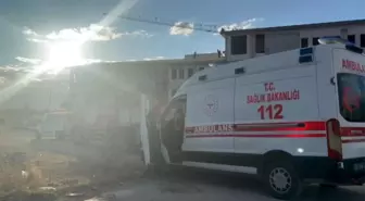 Erzincan'da İşçiler Çatıya Çıktı, Kriz Ödeme ile Çözüldü