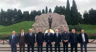 Rektör Hamdullah Şevli, Azerbaycan'da resmi temaslarda bulundu