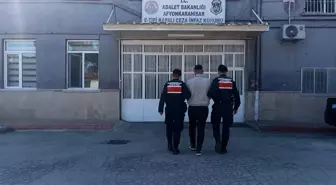 Afyonkarahisar'da Uyuşturucu Operasyonu: 8 Bin 757 Hapla Tutuklama