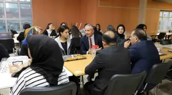 Ağrı İl Milli Eğitim Müdürü Kökrek, Kız Öğrenci Yurdunu Ziyaret Etti