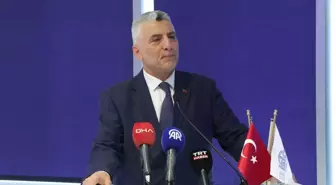 Ticaret Bakanı Bolat'tan İstihdam ve Ekonomi Vurgusu